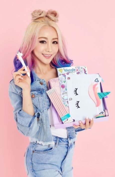 teen yoobi wengie