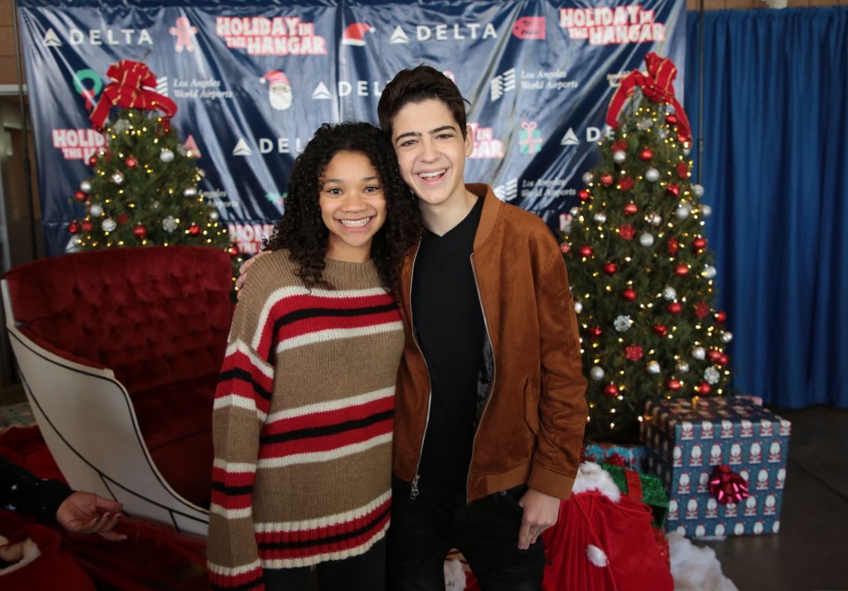 joshua rush and kylee russell 8th annual holiday in the hangar