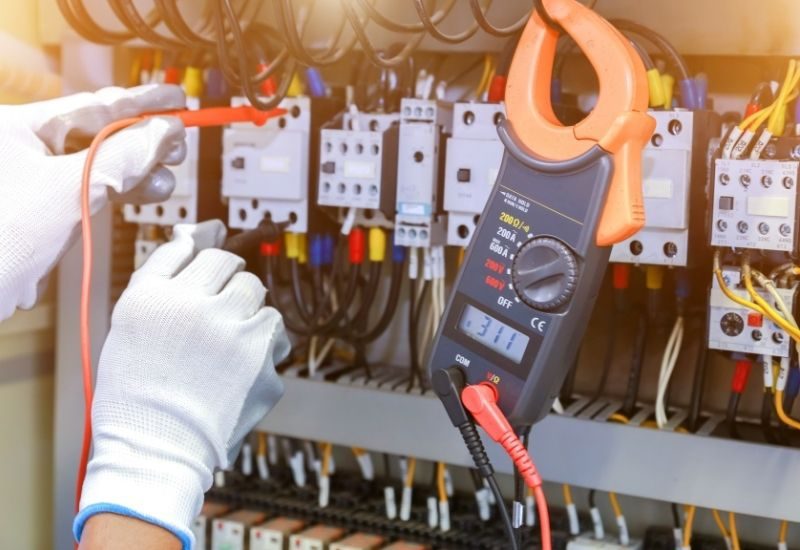 Things To Know Before Becoming an Electrician