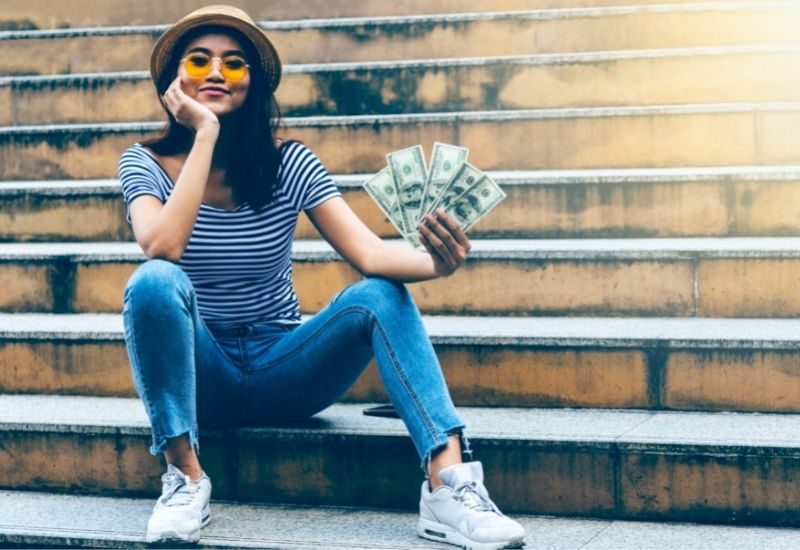 Everything revolves around money today, so here are a few reasons you should start saving money as a teenager. Put that money away, and watch it rack up!