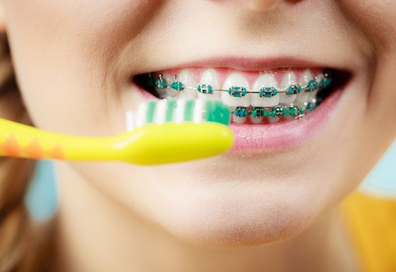 How Teens Can Improve Their Oral Health and Hygiene
