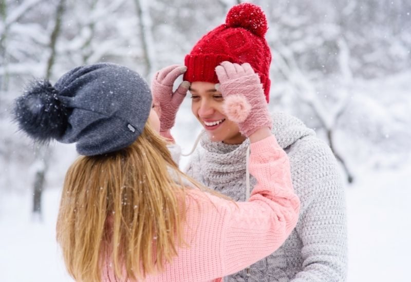 Finding Love: Cute Winter Outfit Ideas for a First Date