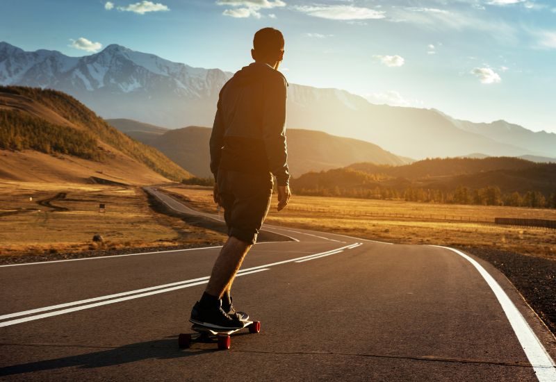 How To Avoid Losing Your Balance on a Longboard